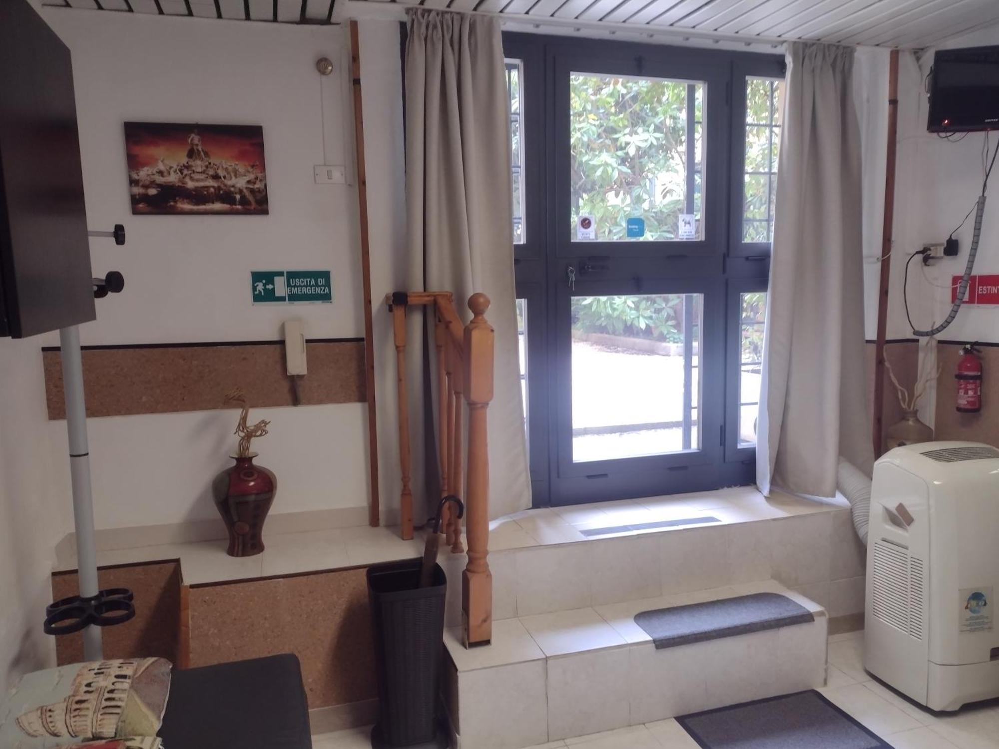 Mini Suite Indipendente Rome Exterior photo
